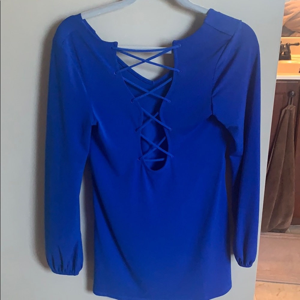 Express Tunic-Top - Picture 2 of 2